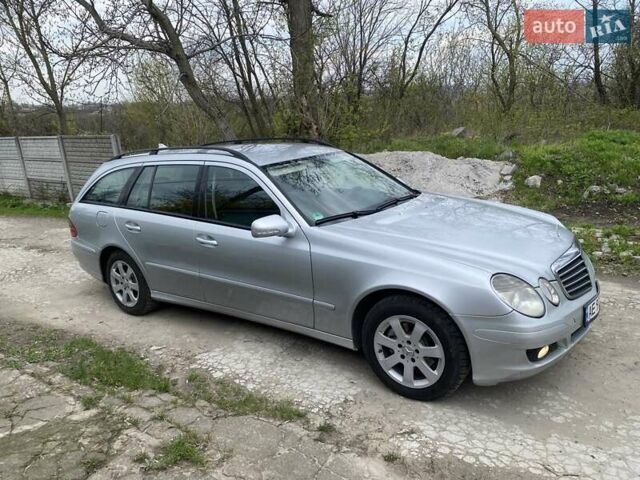 Серый Мерседес Е-Класс, объемом двигателя 2.15 л и пробегом 240 тыс. км за 7700 $, фото 4 на Automoto.ua