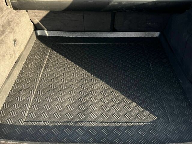 Сірий Мерседес Е-Клас, об'ємом двигуна 2.2 л та пробігом 267 тис. км за 8400 $, фото 20 на Automoto.ua