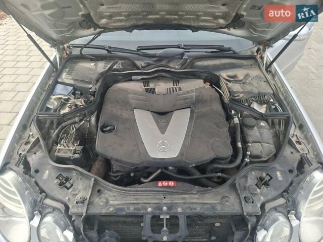 Серый Мерседес Е-Класс, объемом двигателя 3 л и пробегом 281 тыс. км за 8400 $, фото 38 на Automoto.ua