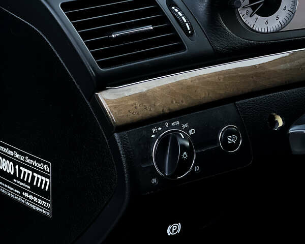 Серый Мерседес Е-Класс, объемом двигателя 1.8 л и пробегом 258 тыс. км за 7500 $, фото 19 на Automoto.ua