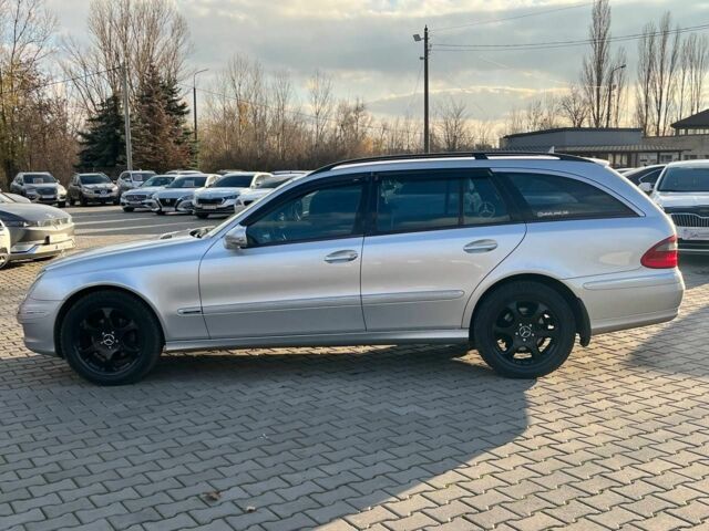 Сірий Мерседес Е-Клас, об'ємом двигуна 2.2 л та пробігом 267 тис. км за 8400 $, фото 3 на Automoto.ua