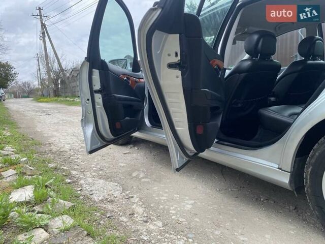 Серый Мерседес Е-Класс, объемом двигателя 2.15 л и пробегом 240 тыс. км за 7700 $, фото 11 на Automoto.ua