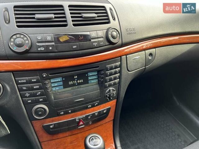 Серый Мерседес Е-Класс, объемом двигателя 2.99 л и пробегом 420 тыс. км за 6850 $, фото 56 на Automoto.ua