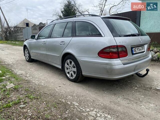 Серый Мерседес Е-Класс, объемом двигателя 2.15 л и пробегом 240 тыс. км за 7700 $, фото 10 на Automoto.ua