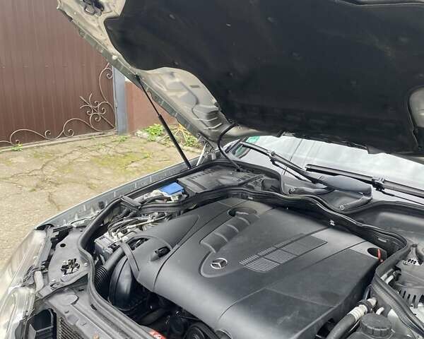 Серый Мерседес Е-Класс, объемом двигателя 2.15 л и пробегом 240 тыс. км за 7700 $, фото 13 на Automoto.ua