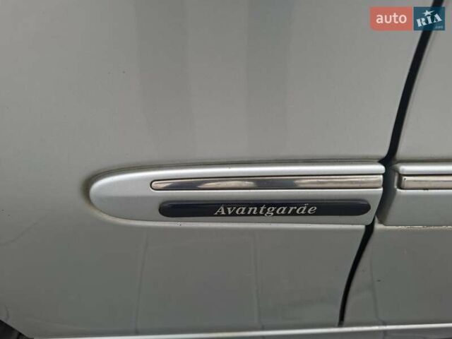 Серый Мерседес Е-Класс, объемом двигателя 3 л и пробегом 281 тыс. км за 8400 $, фото 33 на Automoto.ua