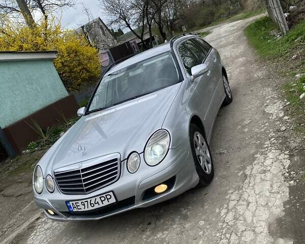 Серый Мерседес Е-Класс, объемом двигателя 2.15 л и пробегом 240 тыс. км за 7700 $, фото 12 на Automoto.ua