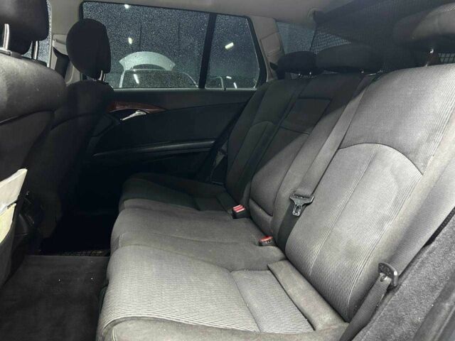 Серый Мерседес Е-Класс, объемом двигателя 3 л и пробегом 334 тыс. км за 8200 $, фото 11 на Automoto.ua