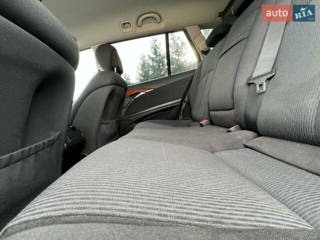 Серый Мерседес Е-Класс, объемом двигателя 2.99 л и пробегом 420 тыс. км за 6850 $, фото 37 на Automoto.ua