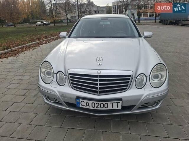 Серый Мерседес Е-Класс, объемом двигателя 3 л и пробегом 281 тыс. км за 8400 $, фото 8 на Automoto.ua