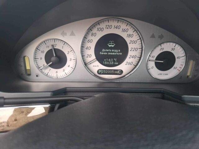 Серый Мерседес Е-Класс, объемом двигателя 3 л и пробегом 252 тыс. км за 8700 $, фото 20 на Automoto.ua