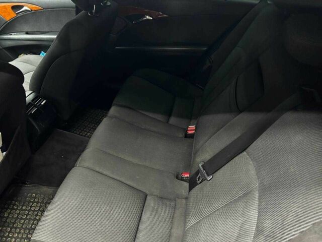 Серый Мерседес Е-Класс, объемом двигателя 3 л и пробегом 334 тыс. км за 8200 $, фото 12 на Automoto.ua