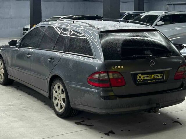 Серый Мерседес Е-Класс, объемом двигателя 3 л и пробегом 334 тыс. км за 8200 $, фото 3 на Automoto.ua