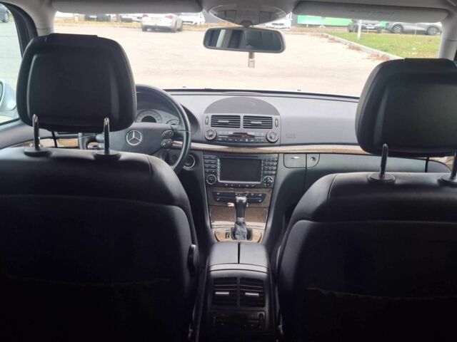 Серый Мерседес Е-Класс, объемом двигателя 3 л и пробегом 252 тыс. км за 8700 $, фото 13 на Automoto.ua