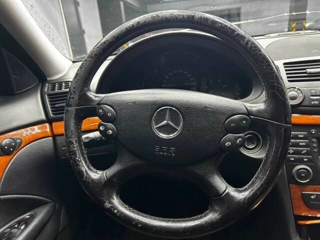 Серый Мерседес Е-Класс, объемом двигателя 3 л и пробегом 334 тыс. км за 8200 $, фото 14 на Automoto.ua