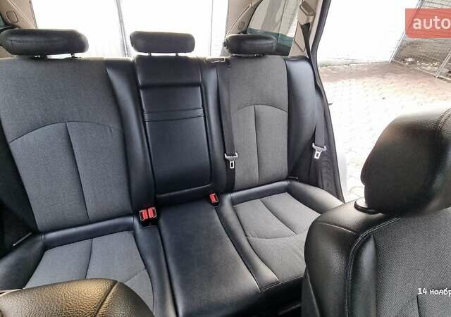 Сірий Мерседес Е-Клас, об'ємом двигуна 3 л та пробігом 280 тис. км за 9500 $, фото 5 на Automoto.ua