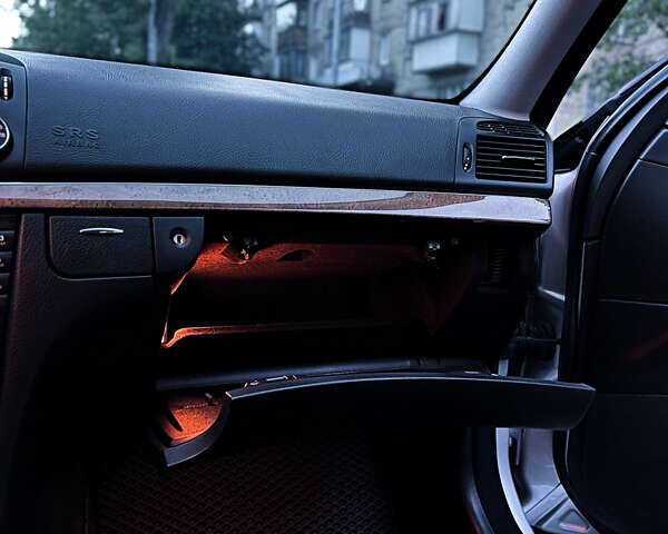 Серый Мерседес Е-Класс, объемом двигателя 1.8 л и пробегом 258 тыс. км за 7500 $, фото 26 на Automoto.ua