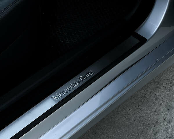 Серый Мерседес Е-Класс, объемом двигателя 1.8 л и пробегом 258 тыс. км за 7500 $, фото 30 на Automoto.ua