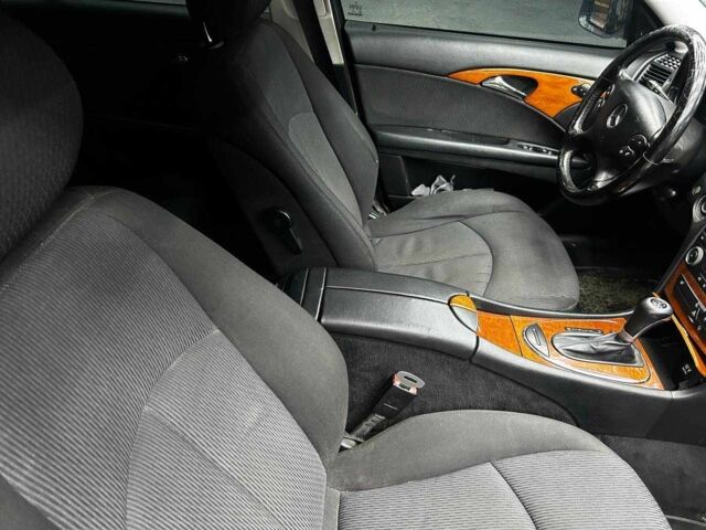 Серый Мерседес Е-Класс, объемом двигателя 3 л и пробегом 334 тыс. км за 8200 $, фото 16 на Automoto.ua