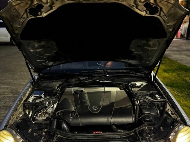 Серый Мерседес Е-Класс, объемом двигателя 2.2 л и пробегом 560 тыс. км за 6200 $, фото 5 на Automoto.ua