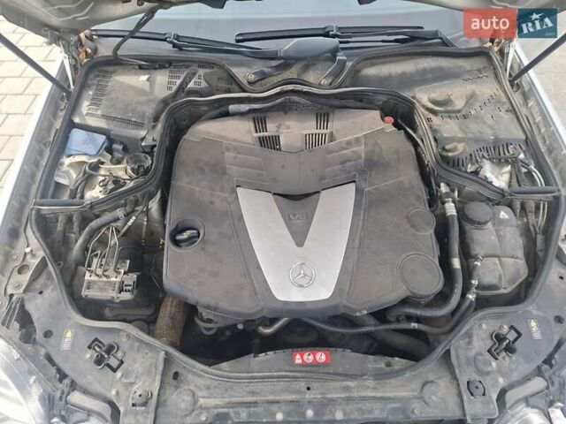 Серый Мерседес Е-Класс, объемом двигателя 3 л и пробегом 281 тыс. км за 8400 $, фото 37 на Automoto.ua