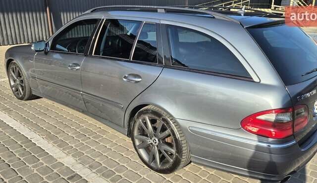 Серый Мерседес Е-Класс, объемом двигателя 3 л и пробегом 411 тыс. км за 9999 $, фото 7 на Automoto.ua