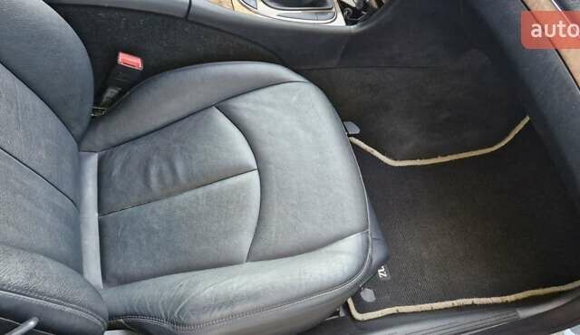 Серый Мерседес Е-Класс, объемом двигателя 3 л и пробегом 411 тыс. км за 9999 $, фото 26 на Automoto.ua