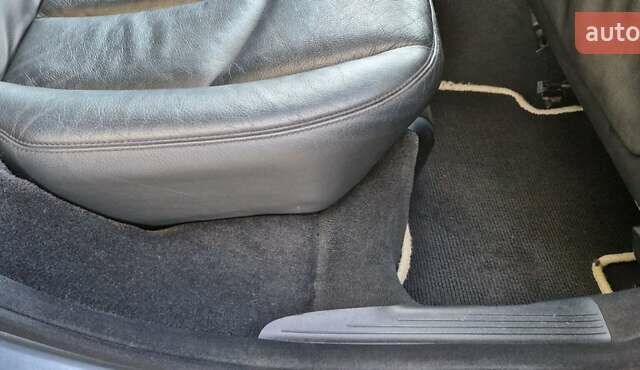 Серый Мерседес Е-Класс, объемом двигателя 3 л и пробегом 411 тыс. км за 9999 $, фото 18 на Automoto.ua