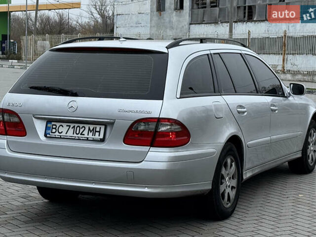 Серый Мерседес Е-Класс, объемом двигателя 1.8 л и пробегом 250 тыс. км за 7000 $, фото 3 на Automoto.ua