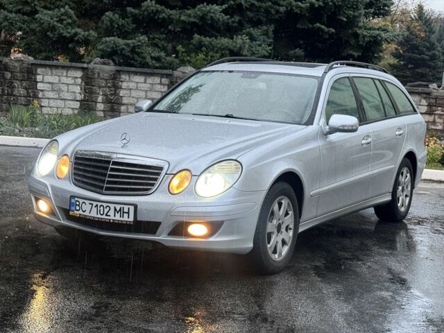 Серый Мерседес Е-Класс, объемом двигателя 1.8 л и пробегом 250 тыс. км за 5999 $, фото 5 на Automoto.ua