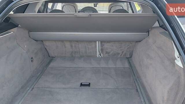 Серый Мерседес Е-Класс, объемом двигателя 2.99 л и пробегом 280 тыс. км за 9200 $, фото 23 на Automoto.ua