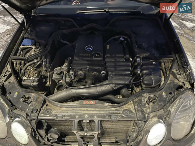 Сірий Мерседес Е-Клас, об'ємом двигуна 1.8 л та пробігом 378 тис. км за 6500 $, фото 7 на Automoto.ua
