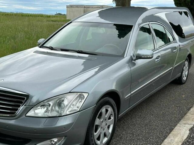 Сірий Мерседес Е-Клас, об'ємом двигуна 3 л та пробігом 210 тис. км за 44777 $, фото 9 на Automoto.ua