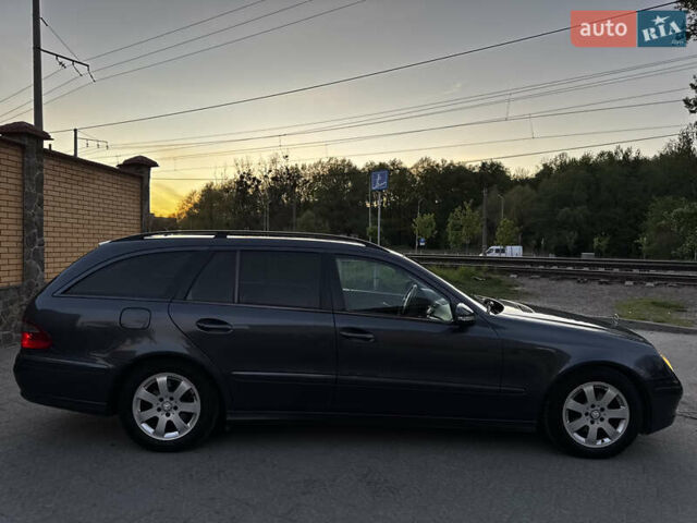 Мерседес Е-Класс 2009 в Львове на Automoto.ua Серый Мерседес Е-Класс, объемом двигателя 2.15 л и пробегом 270 тыс. км за 8350 $, фото 19 на Automoto.ua