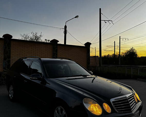 Мерседес Е-Класс 2009 в Львове на Automoto.ua Серый Мерседес Е-Класс, объемом двигателя 2.15 л и пробегом 270 тыс. км за 8350 $, фото 15 на Automoto.ua
