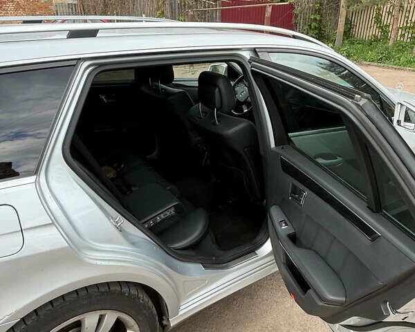 Сірий Мерседес Е-Клас, об'ємом двигуна 2.14 л та пробігом 246 тис. км за 9000 $, фото 2 на Automoto.ua