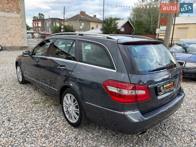 Серый Мерседес Е-Класс, объемом двигателя 1.8 л и пробегом 325 тыс. км за 9499 $, фото 6 на Automoto.ua