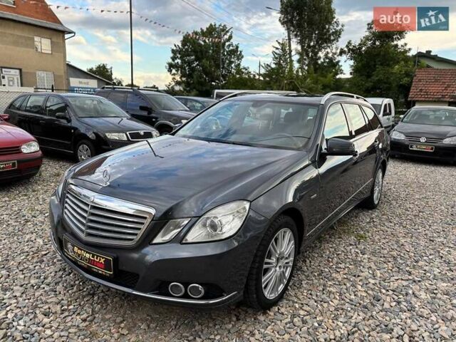 Серый Мерседес Е-Класс, объемом двигателя 1.8 л и пробегом 325 тыс. км за 9499 $, фото 3 на Automoto.ua
