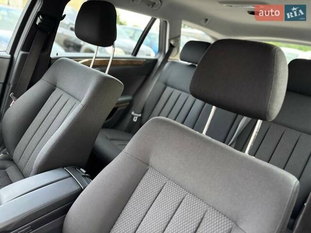 Серый Мерседес Е-Класс, объемом двигателя 1.8 л и пробегом 325 тыс. км за 9499 $, фото 12 на Automoto.ua