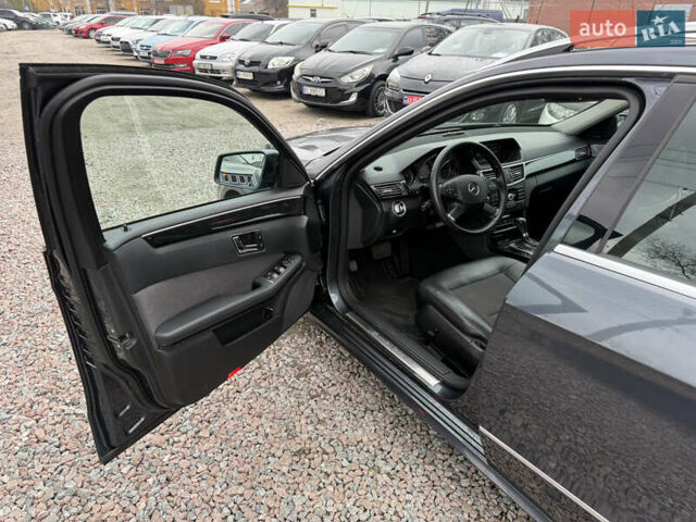 Серый Мерседес Е-Класс, объемом двигателя 2.2 л и пробегом 370 тыс. км за 10900 $, фото 20 на Automoto.ua