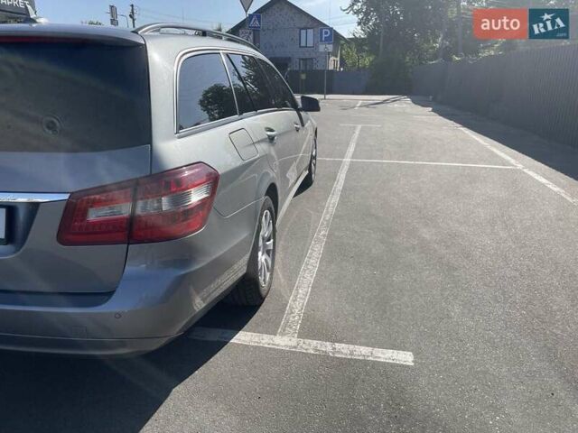 Сірий Мерседес Е-Клас, об'ємом двигуна 1.8 л та пробігом 365 тис. км за 11500 $, фото 14 на Automoto.ua
