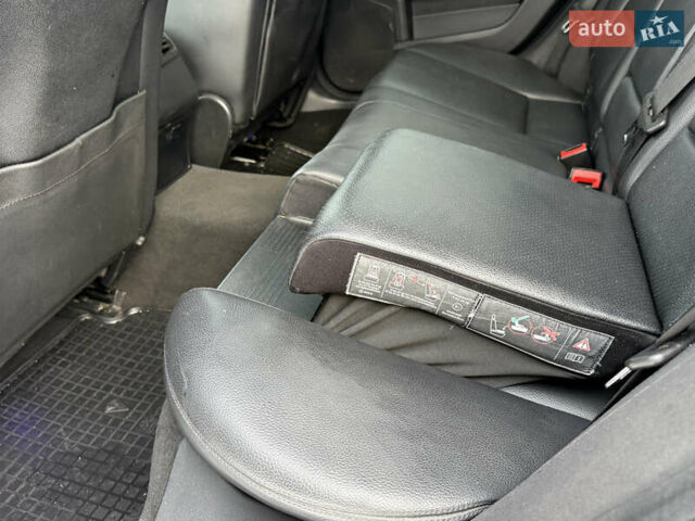 Серый Мерседес Е-Класс, объемом двигателя 2.14 л и пробегом 249 тыс. км за 9400 $, фото 29 на Automoto.ua