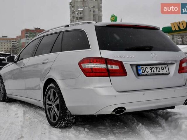 Сірий Мерседес Е-Клас, об'ємом двигуна 3 л та пробігом 233 тис. км за 12500 $, фото 13 на Automoto.ua