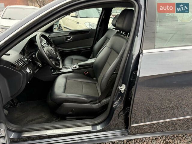 Серый Мерседес Е-Класс, объемом двигателя 2.2 л и пробегом 370 тыс. км за 10900 $, фото 24 на Automoto.ua