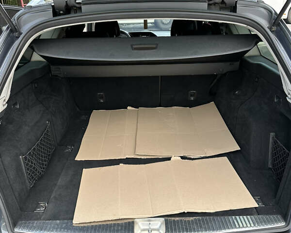 Сірий Мерседес Е-Клас, об'ємом двигуна 3 л та пробігом 322 тис. км за 13200 $, фото 10 на Automoto.ua