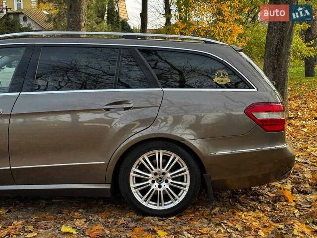 Серый Мерседес Е-Класс, объемом двигателя 3 л и пробегом 350 тыс. км за 10990 $, фото 9 на Automoto.ua