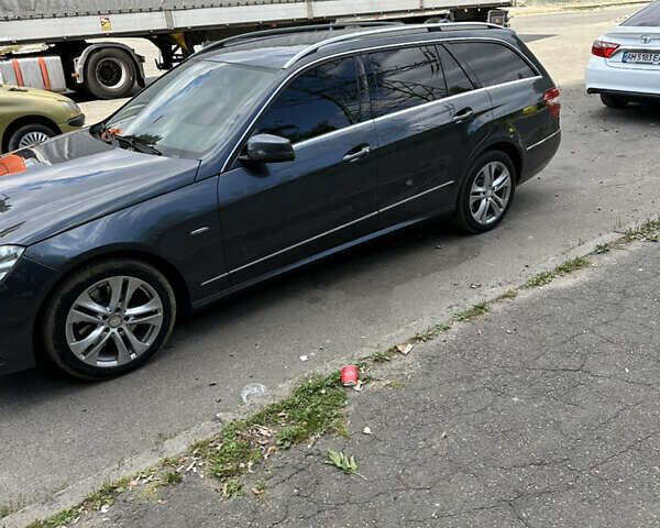 Сірий Мерседес Е-Клас, об'ємом двигуна 3 л та пробігом 322 тис. км за 13200 $, фото 20 на Automoto.ua