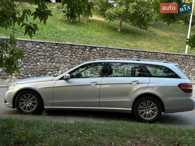 Серый Мерседес Е-Класс, объемом двигателя 2.14 л и пробегом 227 тыс. км за 11750 $, фото 11 на Automoto.ua