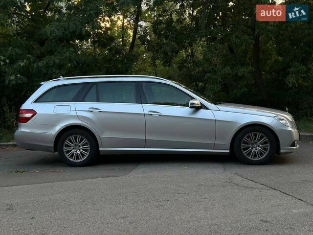 Серый Мерседес Е-Класс, объемом двигателя 2.14 л и пробегом 227 тыс. км за 11750 $, фото 7 на Automoto.ua