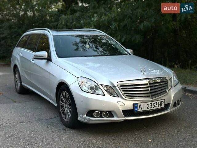Серый Мерседес Е-Класс, объемом двигателя 2.14 л и пробегом 227 тыс. км за 11750 $, фото 3 на Automoto.ua